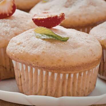 Eggless Strawberry Cupcake