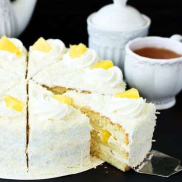Eggless Pineapple Cake