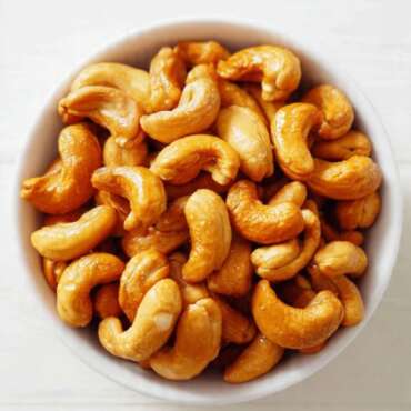Cashew (Canadian Maple)