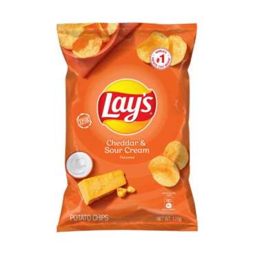 Lay's Potato Chips - Cheddar & Sour Cream 170g