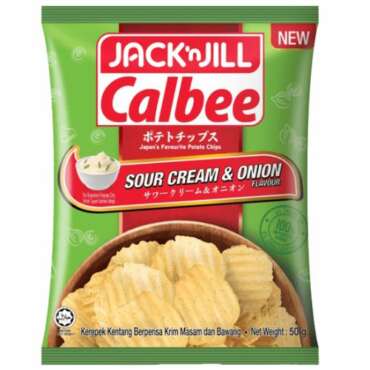 Calbee Crispy Potato Chips Sour Cream 72g
