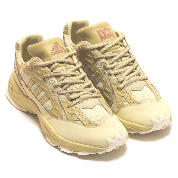 SAVAGE TRAIL SHOES
